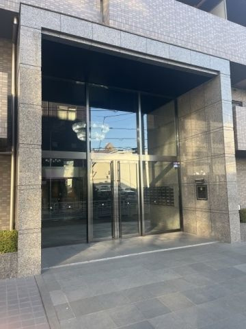 ルーブル清澄白河参番館のエントランス