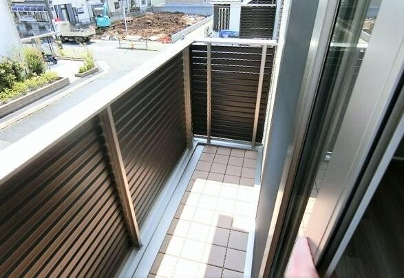 エルメゾン国分　Ｄ棟のバルコニー