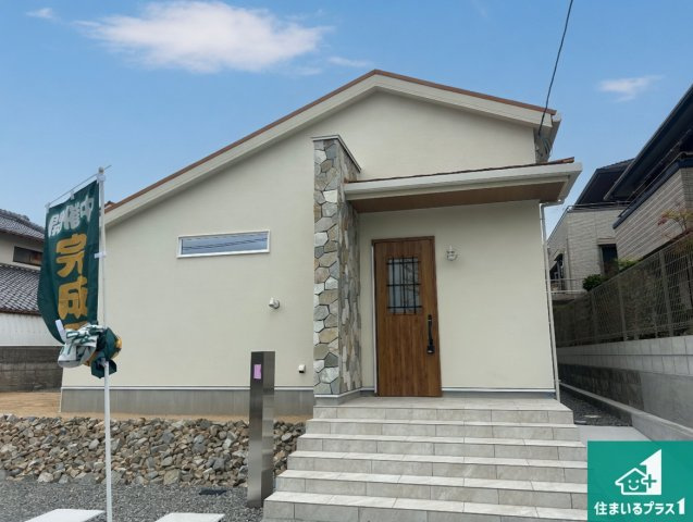神戸市北区星和台　新築一戸建ての外観|安心の10年保証！外観を美しく保ち、雨水で汚れを落とします！気になることがありましたら、お気軽にお問い合わせください！