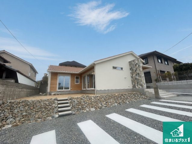 神戸市北区星和台　新築一戸建ての外観|安心の10年保証！外観を美しく保ち、雨水で汚れを落とします！気になることがありましたら、お気軽にお問い合わせください！