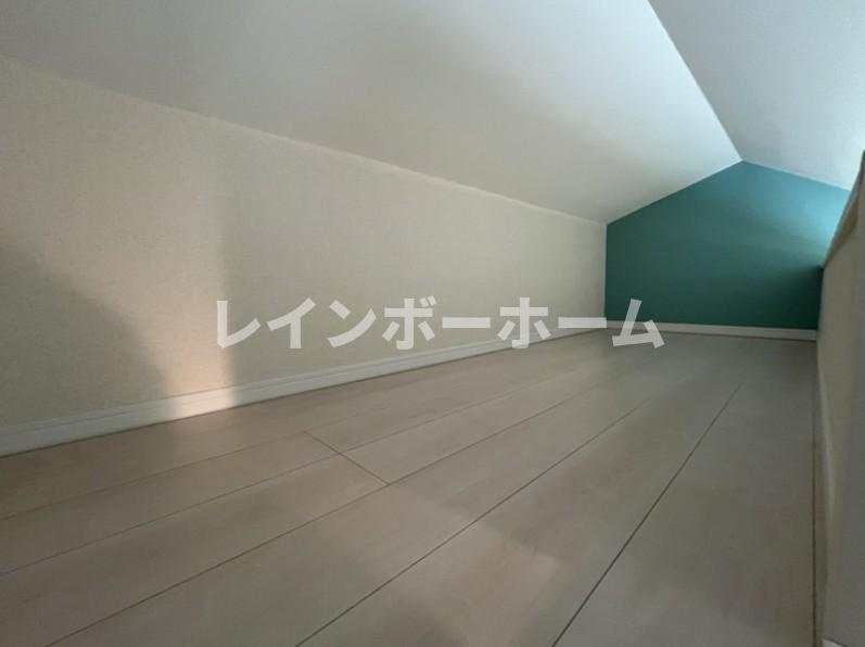エスアールYAZAIKEの内装