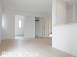 【居間・リビング】 | 鏡石町境新築一戸建て4棟 | ゆったり過ごせる居間です