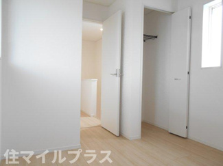 【洋室】 | 鏡石町境新築一戸建て4棟 | コンパクトで使いやすい洋室です