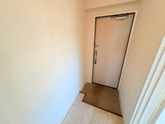 サンビルダー美野丘の玄関