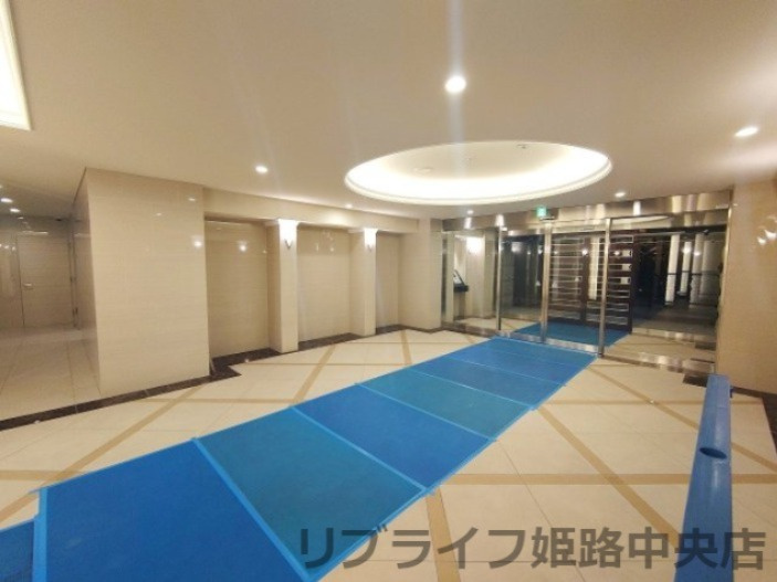 Luxe姫路(ラグゼヒメジ) のエントランス