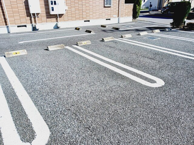 ミルト　Ⅰの駐車場