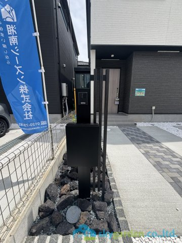 平塚市御殿4丁目15期　新築戸建　全5棟3号棟の玄関