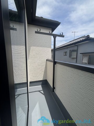 平塚市御殿4丁目15期　新築戸建　全5棟3号棟のバルコニー