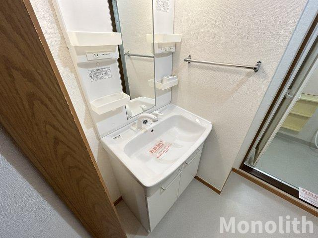 ロイヤルコートⅠ番館の洗面所