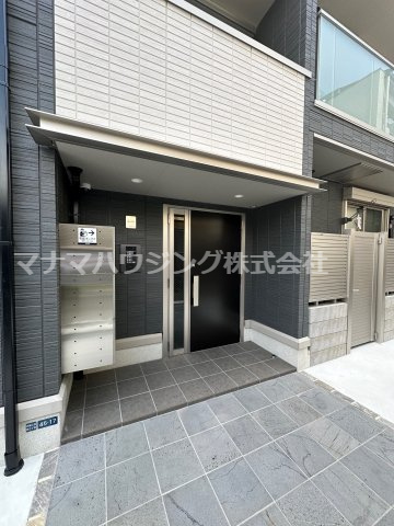 D-room武庫之荘のエントランス