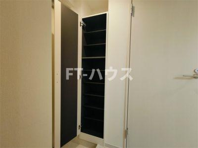 リブリ　メルシャン夏見の収納
