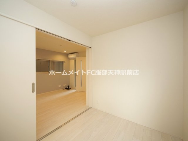 シャルマン相川の洋室