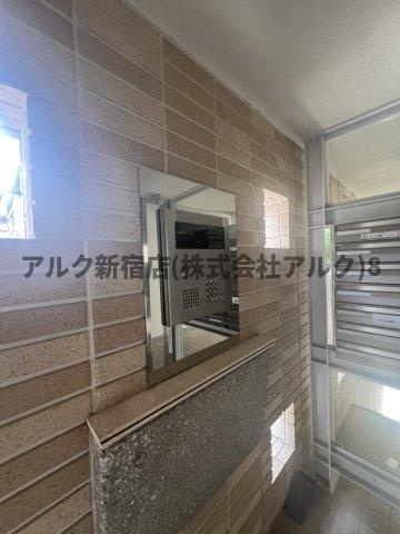 プロスパー下井草のエントランス