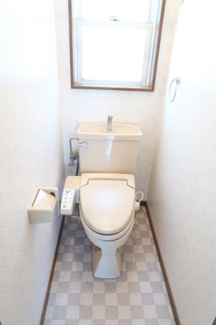 | 栗東市下鈎　中古戸建 | ２階トイレ