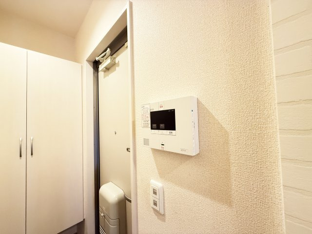 ウィルハイツ福井の玄関