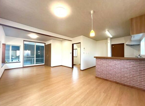 八代市築添町　戸建の居間・リビング