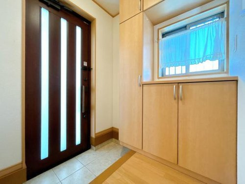 売中古戸建　中央区増楽町の玄関
