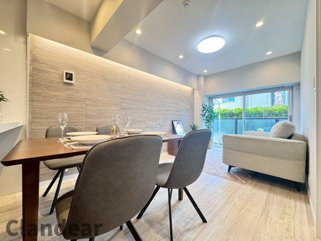亀有グリーンマンションの居間・リビング|ドキドキの新生活も、安心してスタート。ぴったりの住まいを見つけませんか？クランディアが一緒に住まい選びをサポートします‼　まずは、お気軽にお問合せください　＃クランディア