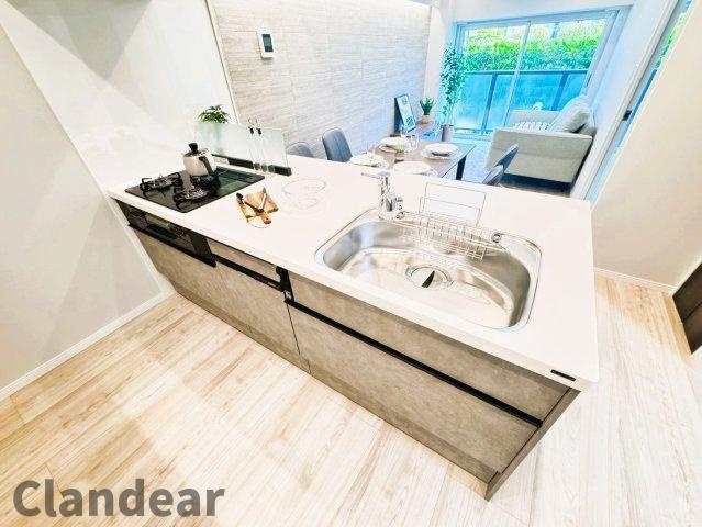 亀有グリーンマンションのキッチン|ドキドキの新生活も、安心してスタート。ぴったりの住まいを見つけませんか？クランディアが一緒に住まい選びをサポートします‼　まずは、お気軽にお問合せください　＃クランディア