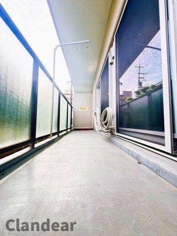 亀有グリーンマンションのバルコニー|ドキドキの新生活も、安心してスタート。ぴったりの住まいを見つけませんか？クランディアが一緒に住まい選びをサポートします‼　まずは、お気軽にお問合せください　＃クランディア