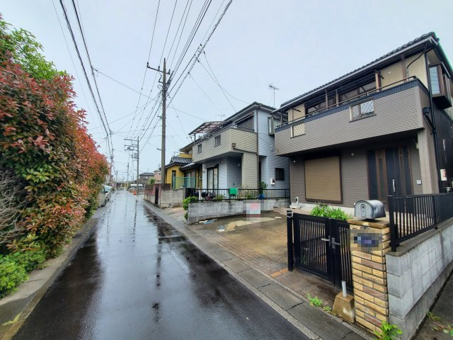 八潮市　垳　中古戸建　の前面道路含む現地写真|前面道路含む現地写真です