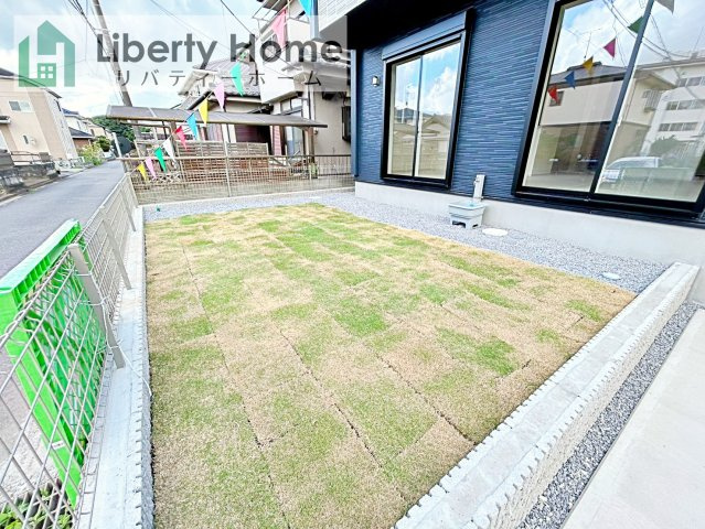 牛久市さくら台1丁目5期　新築戸建の庭