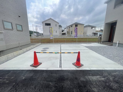 【駐車場】 | 八重瀬町与座（全6棟）5号棟 | 5号棟　並列駐車2台完備♪