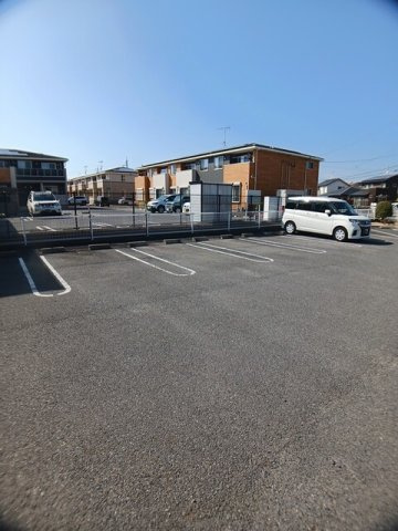 アーデントハイツＡの駐車場