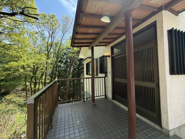 伊豆の国市　富士見ニュータウンの玄関
