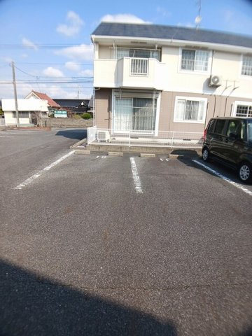 メゾン・ド・ケイ　Ｂの駐車場