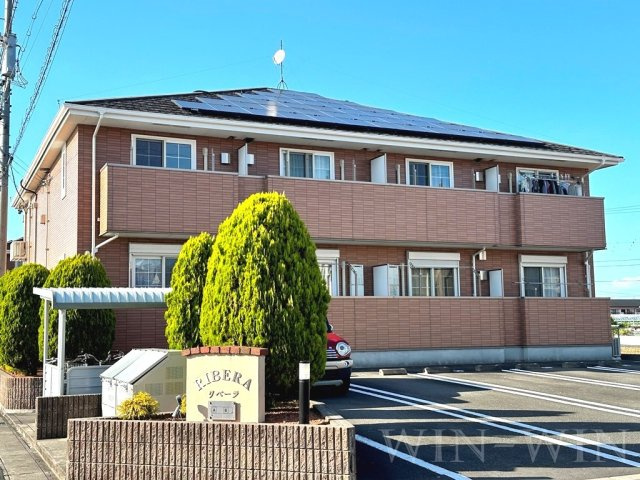 リベーラ Bの外観