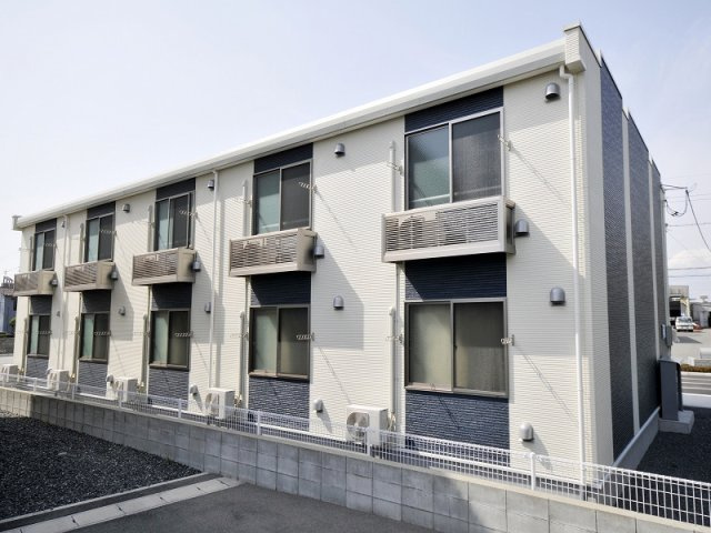 レオネクストポート　宇部の外観