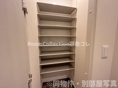 【玄関】 | プラセル寺島