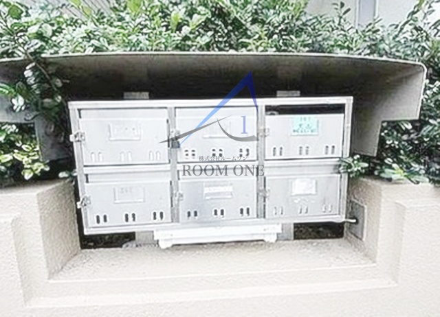 フォンテーヌ中野のその他共用部分|集合ポストです。