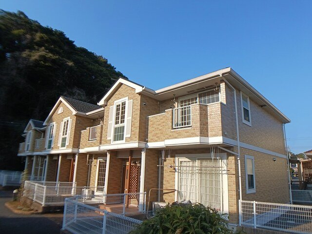 グリーンヒルズ　カーサＣ