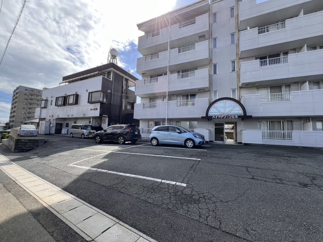 ハイツグリーンヒルの駐車場