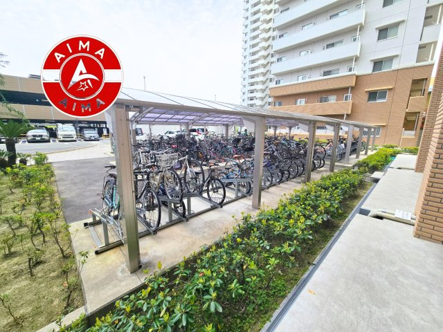 ベルアージュ井尻の内観：施工例|敷地内駐輪場です。
