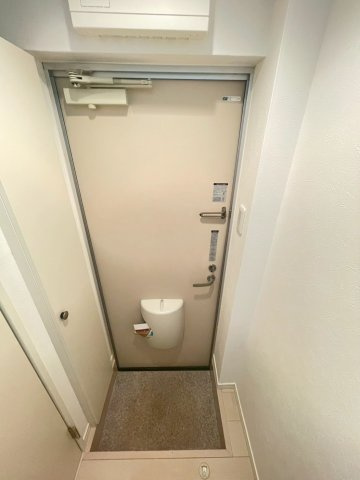 【玄関】