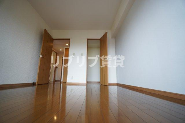 ダイアパレスヒルトップ・エフ千葉寺駅前の寝室