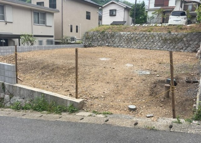 【外観】 | 販売されている全ての土地が、宅地用の土地であるとは限りません。都市計画法に基づき、基本的に住宅を建てることができるのは土地計画区であることに加え、市街化区域として定められている地域のみとなっています。