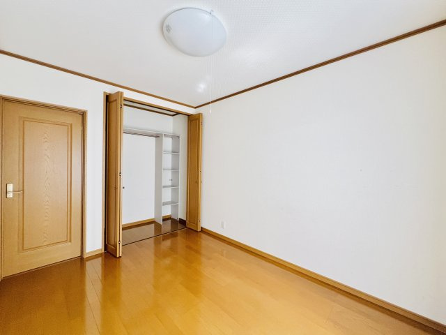 太田市城西町の洋室|お子様の一人部屋デビューにも最適♪