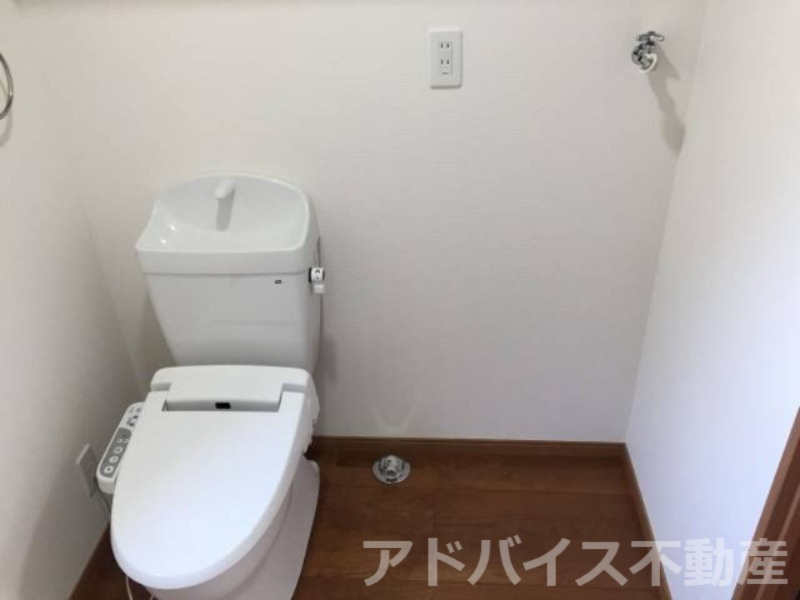 サンマリノ新代Ⅰのトイレ|清潔感のあるトイレです