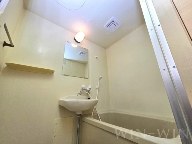 エルディムナツメ Dの浴室|イメージ（同建物内別部屋の写真です）