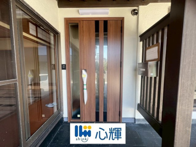 【玄関】 | 宇部市大字西岐波中古住宅／5LDK・2階建