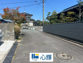 【前面道路含む現地写真】 | 宇部市大字西岐波中古住宅／5LDK・2階建