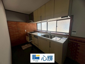 【キッチン】 | 宇部市大字西岐波中古住宅／5LDK・2階建