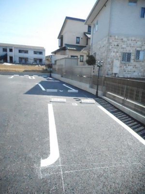 【駐車場】 | アビタシオン高柳 | 駐車場