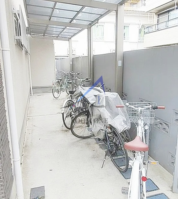 メゾンＫ新中野１のその他共用部分|駐輪場です。