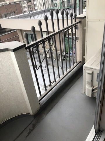 セブンスターマンション門前仲町のバルコニー