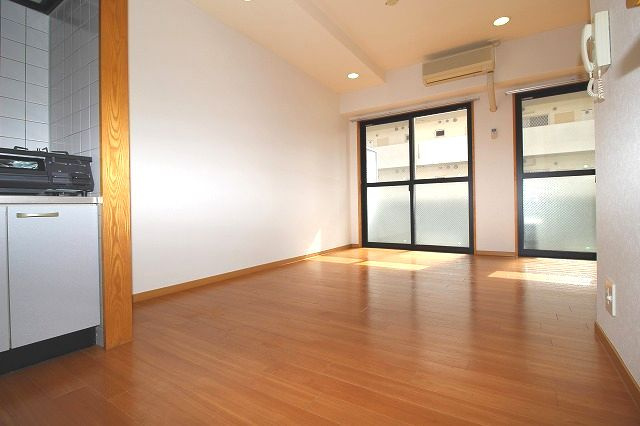 高知市はりまや町１丁目の賃貸マンションの内装|明るい室内です